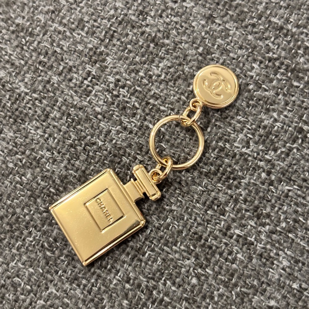 CHANEL Gold Iconic Keychain